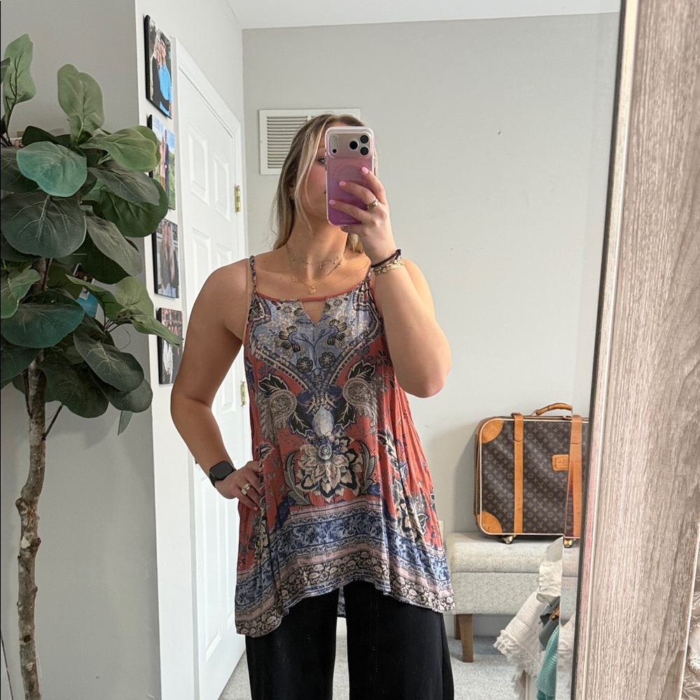 Knox Rose Paisley Print Sleeveless Top - Blue and Orange